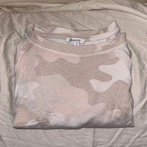 STELLA & DOT Camo Sweatshirt